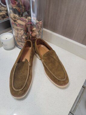 Allen Edmonds Men's Wilder Venetian Slip-On Loafers (Size 11D) Brown